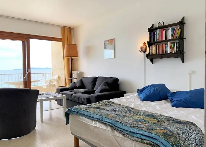 Sur Cavaliere Avec Terrasse, 1er Etage, 2 Couchages - Fr-1-251-80 Le Lavandou