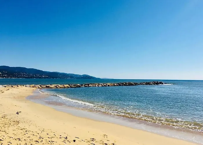 Sur Cavaliere Avec Terrasse, 1er Etage, 2 Couchages - Fr-1-251-80 Le Lavandou